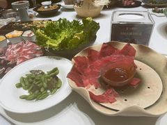 -红鼎豆捞·非遗鲍皇汤火锅(宝丰路店)