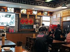 大堂-黑白电视长沙小吃(美林M·LIVE天地东座店)