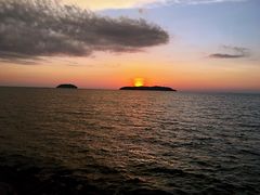 -Sunset Bar(丹绒亚路香格里拉店)