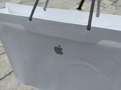 -Apple零售店(华贸购物中心店)