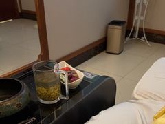 -颐而康·按摩·艾灸·足疗(南岸晶都店)