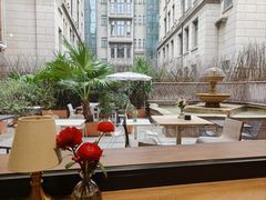 -潮一不贰·法式甜品·生日蛋糕·西式简餐(外滩店)