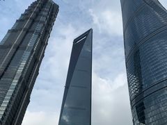 -陆家嘴空中步行连廊