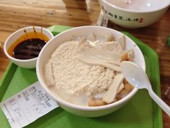 -老鳯府豆花泡馍(第五大道店)