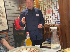 -京味斋·北京烤鸭(北京南站洋桥店)