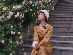 -UNI UNI(环亚凯瑟琳店)