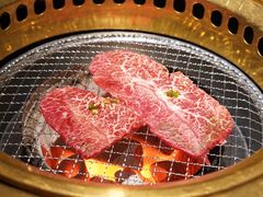 -山川小町·极番烧肉(新地假日广场店)