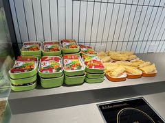 -晓沸牛肉海鲜小火锅(白湖亭万达广场店)