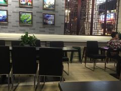 -好吃街美食城(八一广场店)