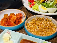 -明洞阿姨·韩式酱蟹烤肉·创意料理(三元桥店)