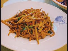 蘑菇肉丝-福春居饺子楼(创业路店)