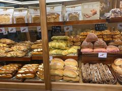 -小飞象面包公社(珠江路金鹰店)