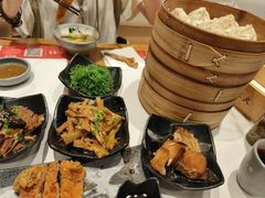 -馋三尺蟹粉小笼(人民广场店)