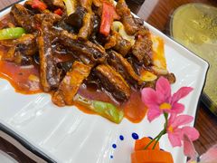 -伊源鼎盛餐饮服务有限公司