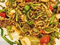 -鑫巴蜀小镇 · 水煮鱼专研店(玉桥店)