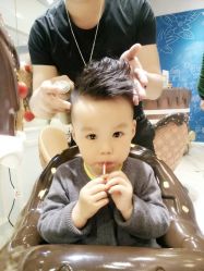 -SoSweet香港专业儿童美发沙龙