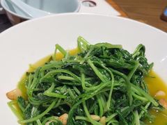 -黄泥岗·地道湖北菜(奥特莱斯店)