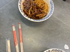 -梅溪·小伙子干挑面(安吉总店)