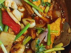 -八府香鸭·啫啫煲(华山路店)