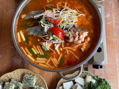 -古城苗家土菜馆(河景餐厅店)