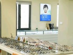 -潘多拉眼镜·蔡司依视路明月(潘家园店)