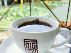 -侯臣咖啡文化村