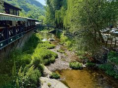 -北京水岸山吧度假村(雁栖镇店)