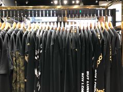 -BOY LONDON(上海佛罗伦萨小镇店)