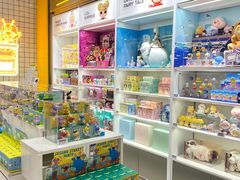 -泡泡玛特POPMART(上海环球港店)