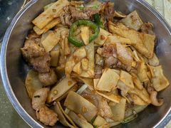 -红旗山庄(圭峰山店)