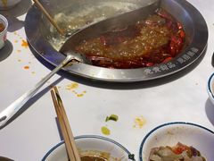 -卤校长重庆火锅(国兴店)