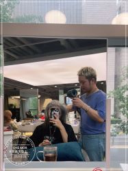 -变画·发型STUDIO