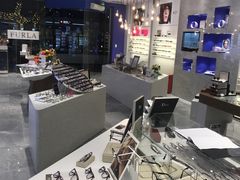 -茂昌眼镜(南京西路店)