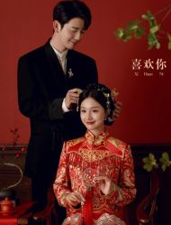 -雪中彩影婚纱摄影·微光艺术中心