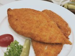 酥炸猪排-小白桦西餐厅