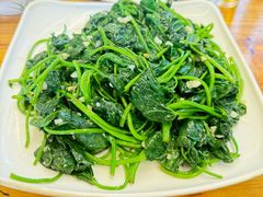 -御霞苑泥烩鸡休闲农庄