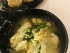 上海小馄饨-小杨生煎(龙之梦购物中心店)