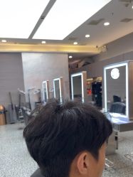 -川和潮人