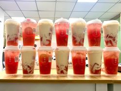 -桃桃屿·潮牌酷银(世纪荟店)