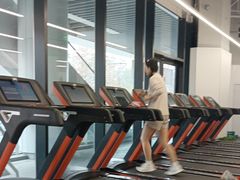 -乐刻运动健身(青山印象城店)
