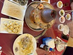 -鑫渔港海鲜本地菜·山海关浑锅(东戴河店)