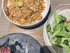 泰皇海鲜炒饭-喜洲吧·江畔老船厂·庭院餐厅(喜临院店)
