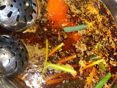 -肖肖酸萝卜鱼火锅(总店)