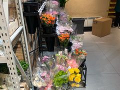 -七鲜超市(瑞虹天地太阳宫店)