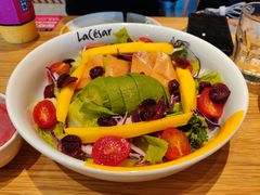 三文鱼牛油果沙拉-乐凯撒披萨(海岸城店)
