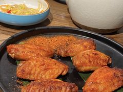 -明洞阿姨·韩式酱蟹烤肉·创意料理(三元桥店)