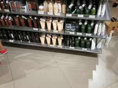 -MUJI无印良品(万达天鹅湖店)