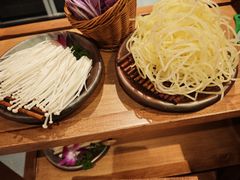 -巴卤社老火锅(财富店)
