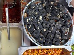 -黑色经典臭豆腐·湖南特产(步行街店)