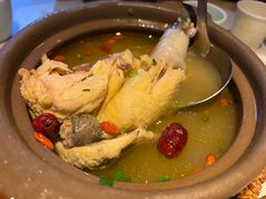 -自己人·宜昌菜(水悦城店)